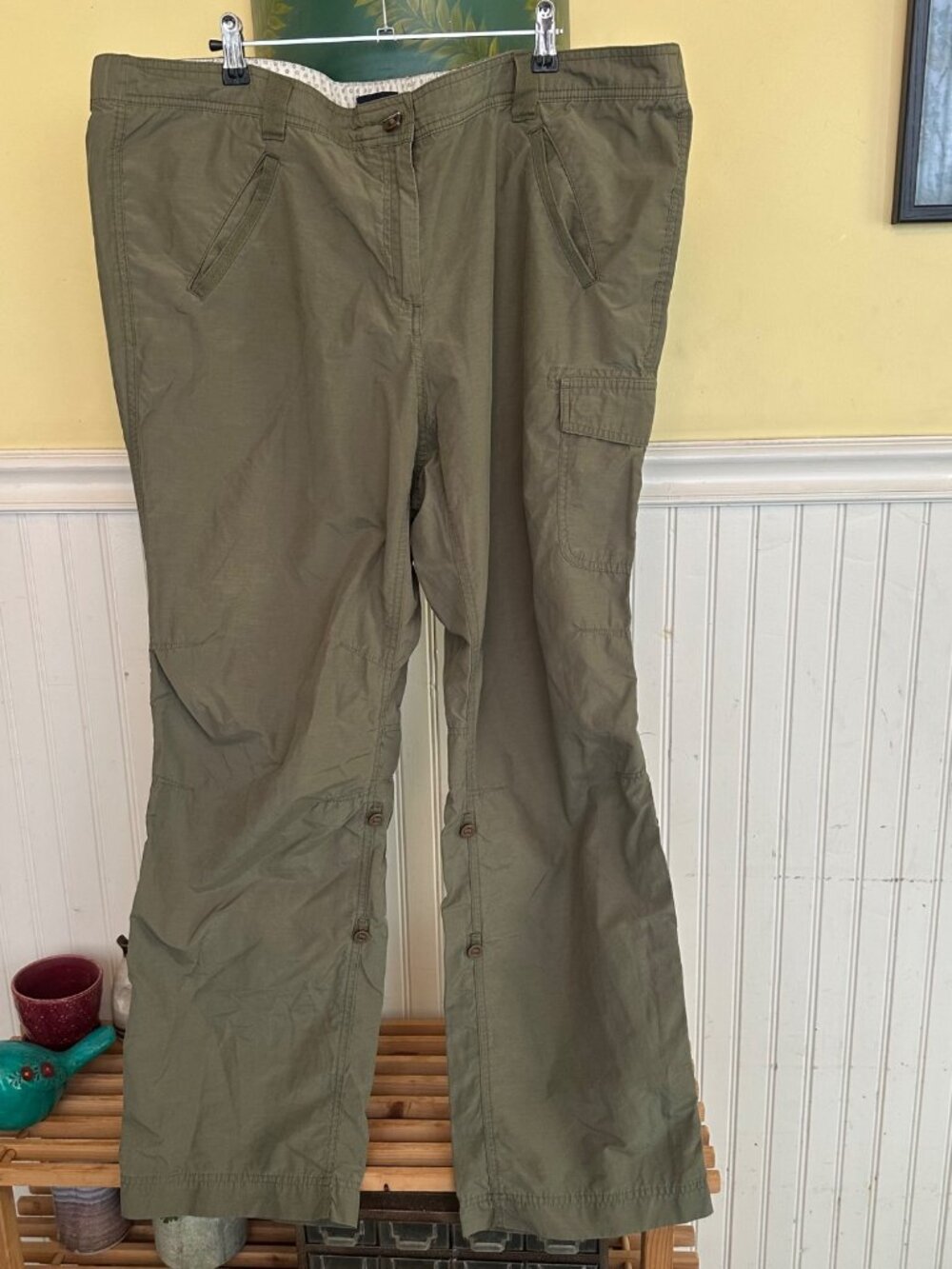 Lands End Womens Size 18 Olive Green Convertible Cargo Pants 100% Cotton